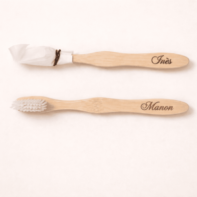 brosse a dent en bois prénom gravé