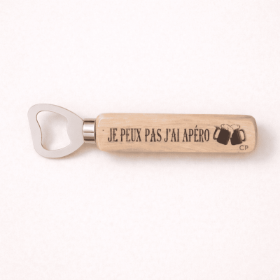 decapsuleur-bois-personnalise-apero